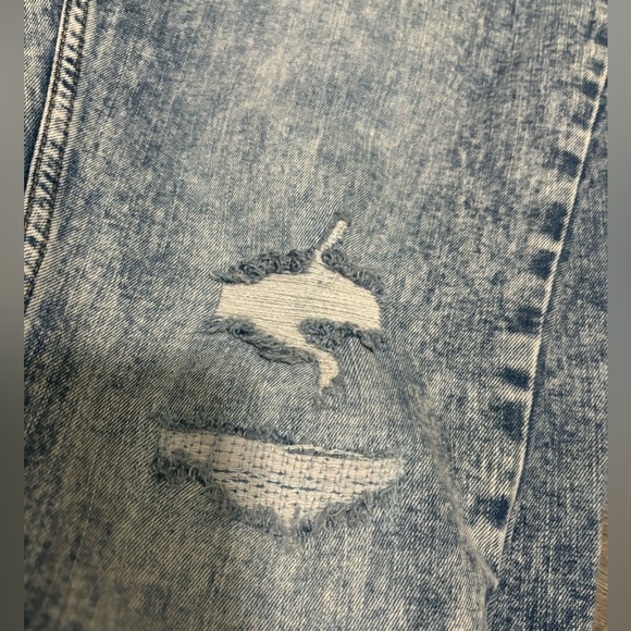 Wonder Nation Stonewashed Denim- 16 Slim HUSKY - Picture 8 of 16